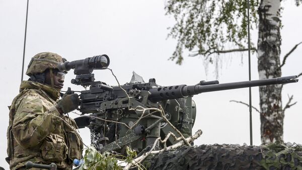 Военнослужащий во время международных военных учений Saber Strike-2016 на центральном полигоне Сил обороны Эстонии в Тапа. Архивное фото