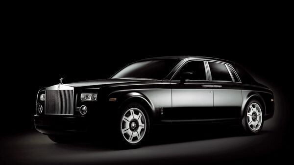 Автомобиль Rolls-Royce Phantom. Архивное фото