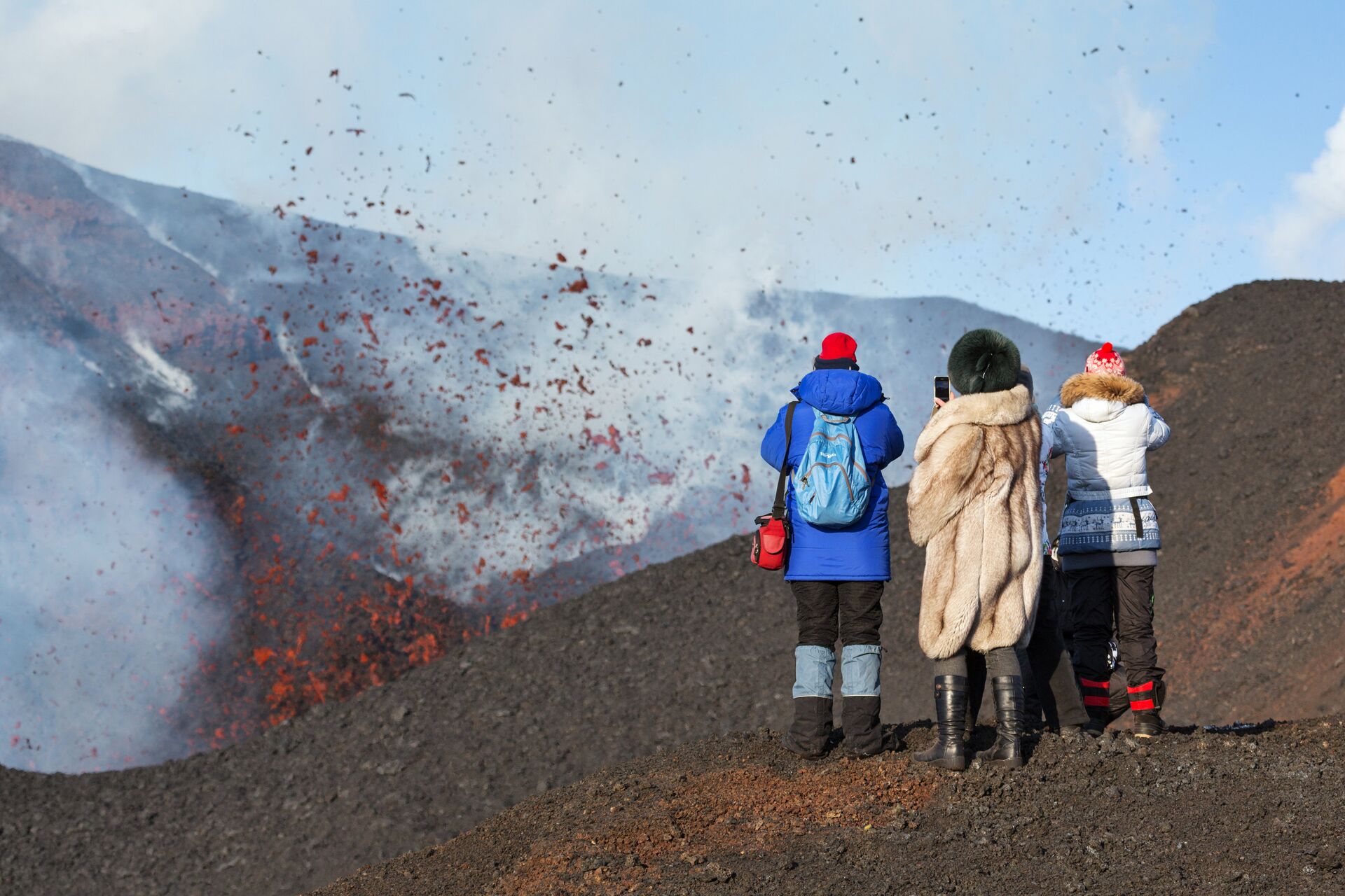 Извержение вулкана Толбачик туризм