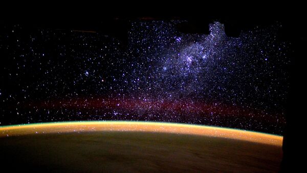 Фотография Млечного Пути снятая астронавтом ESA Тимом Пиком