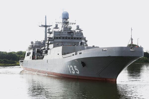Большой десантный корабль Иван Грен вышел в море на ходовые испытания