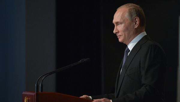 Президент России Владимир Путин выступает на первой Германо-Российской встрече в рамках международной программы Примирение над могилами – работа во имя мира. 29 июня 2016