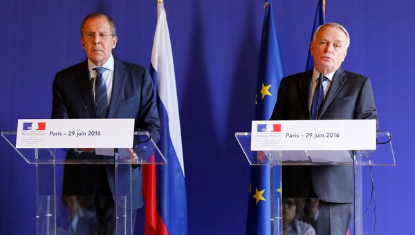 Министр иностранных дел России Сергей Лавров и глава МИД Франции Жан-Марк Эйро. 29 июня 2016