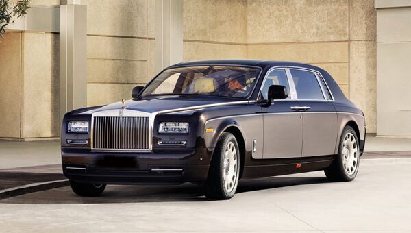 Автомобиль Rolls-Royce Phantom