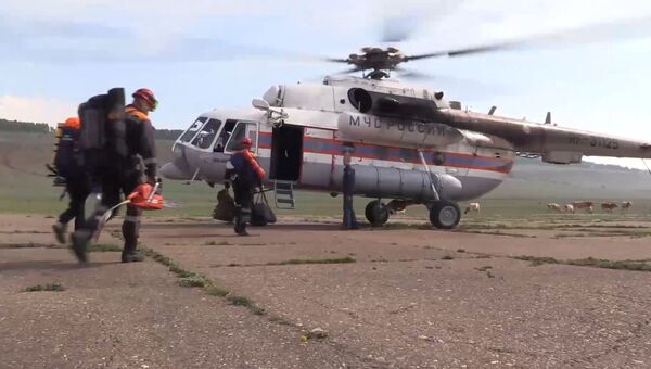 Поиск пропавшего в Иркутской области самолета Ил-76 МЧС России. Архивное фото