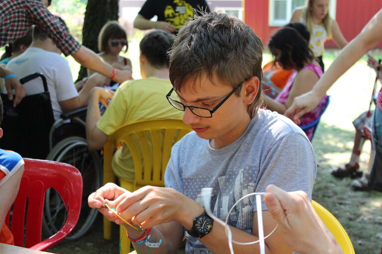 Летний театральный лагерь для молодежи с инвалидностью в Подмосковье