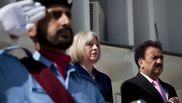 Британский политик Тереза Мэй во время визита в Пакистан