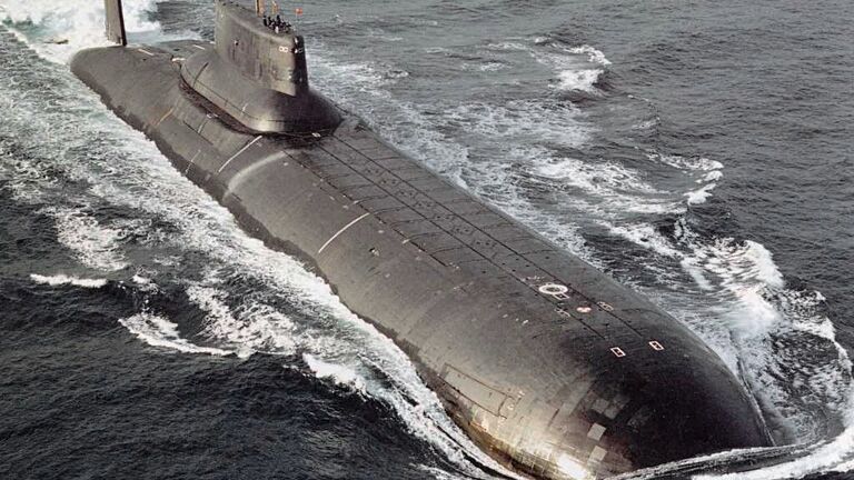 Российская подводная лодка проекта 941