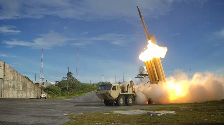 Американский противоракетный комплекс системы THAAD Американский противоракетный комплекс системы THAAD