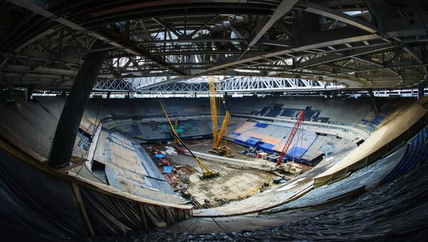 Строительство стадиона Зенит-Арена в Санкт-Петербурге. Архивное фото