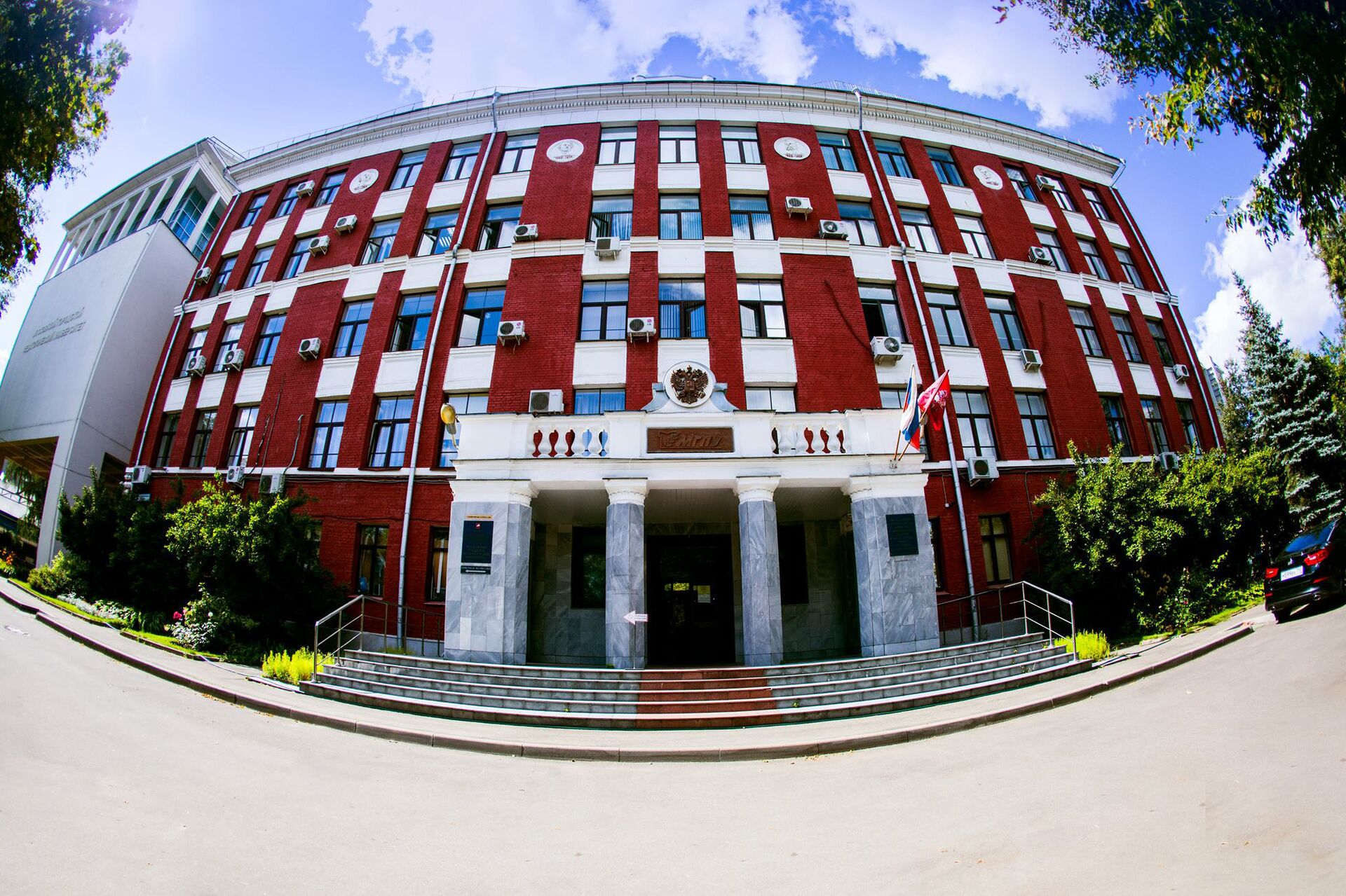 Главное здание Московского городского педагогического университета  - РИА Новости, 1920, 16.12.2021