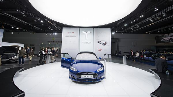 Беспилотный автомобиль Tesla Model S