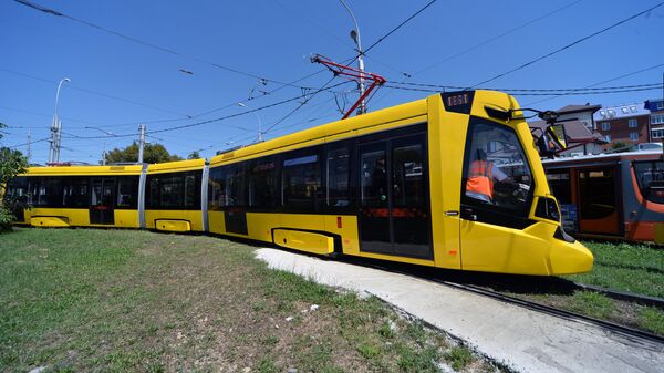Новый трамвай Метелица во время испытаний в городе Краснодаре