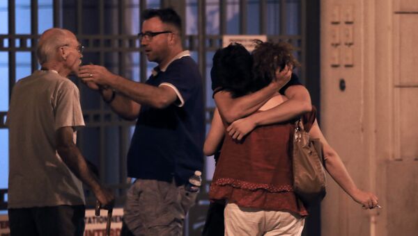 Родственники жертв атаки в Ницце. 15 июля 2016