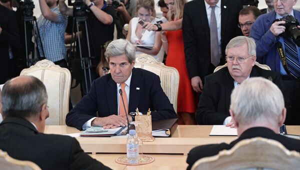 Госсекретарь США Джон Керри во время встречи с Сергеем Лавровым в Москве