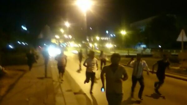 Стрельба и паника на улицах Анкары: попытка военного переворота в Турции