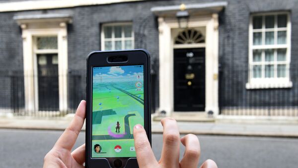 Игра Pokemon Go в Лондоне, Великобритания