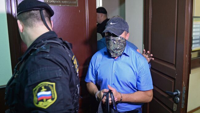 Заместитель начальника управления собственной безопасности СК РФ Александр Ламонов в Лефортовском суде Москвы