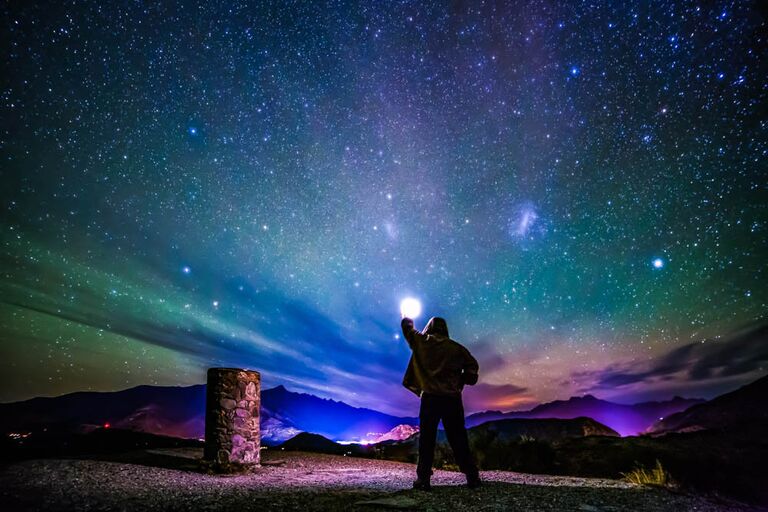 Снимок Coronet Peak Light Pollution plus Air Glow фотографа Stephen Humpleby на конкурсе фотографий ночного неба 2016 CWAS AstroFest The David Malin Awards