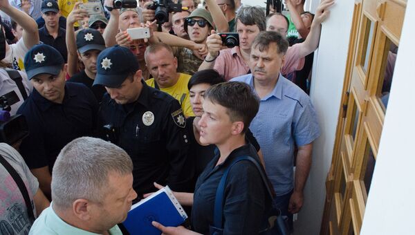 Депутат Верховной рады Украины Надежда Савченко на митинге в Одессе. 24 июля 2016