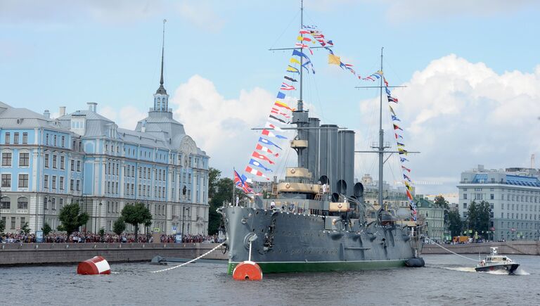 Празднование Дня Военно-Морского флота в Санкт-Петербурге