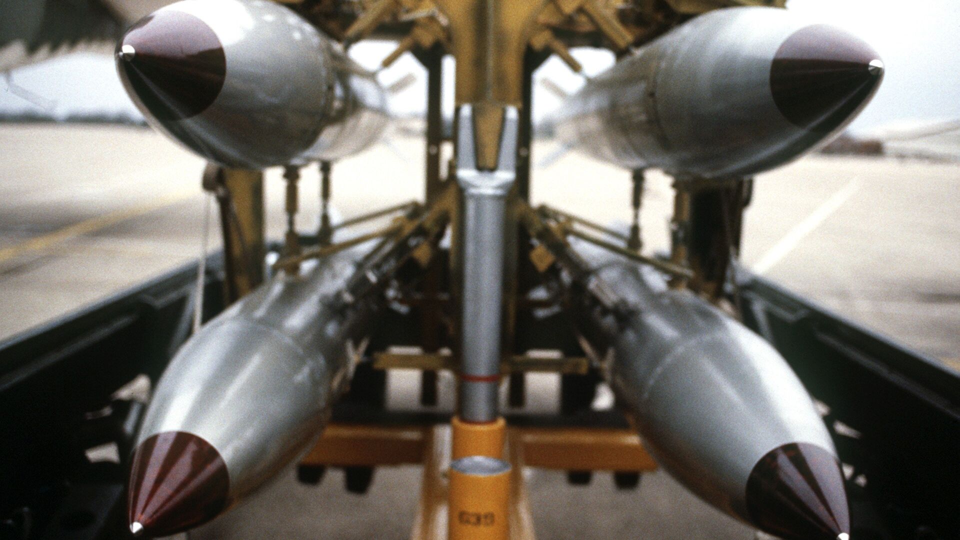 Американские ядерные бомбы B61  - РИА Новости, 1920, 12.01.2024