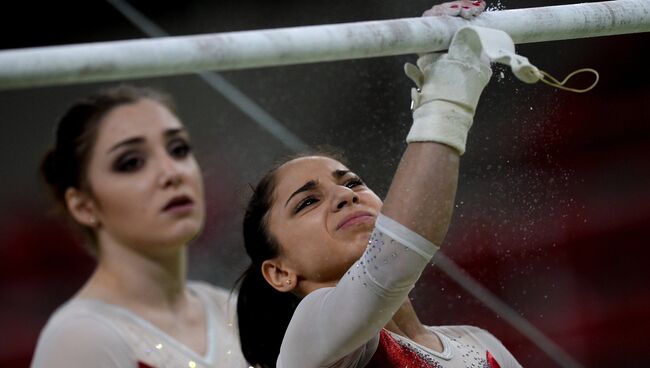 Спортсменка олимпийской сборной России по спортивной гимнастике Седа Тутхалян. Архивное фото