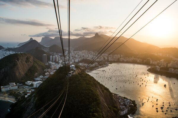 Канатная дорога на смотровую площадку на горе Сахарная голова в Рио-де-Жанейро