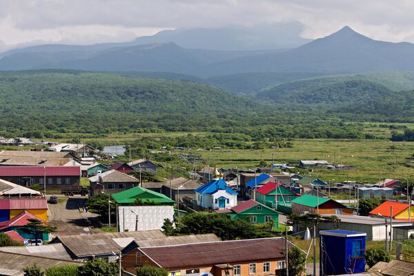 Поселок Курильск на острове Итуруп Поселок Курильск на острове Итуруп