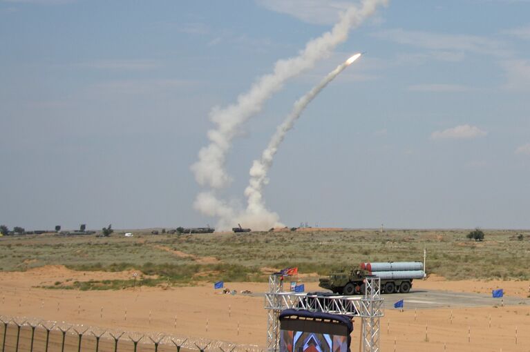 Запуск ракеты во время международного конкурса Ключи от неба