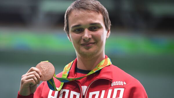 Владимир Масленников, завоевавший бронзовую медаль в стрельбе из пневматической винтовки на Олимпиаде в Рио-де-Жанейро