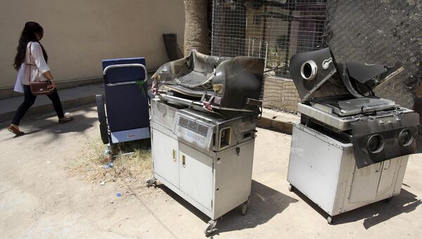 Сгоревшие аппараты для новорожденных после пожара в родильном доме Багдада. 10 августа 2016