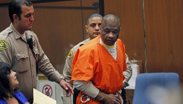 Серийный убийца Лонни Франклин в суде Лос-Анджелеса, США. Архивное фото
