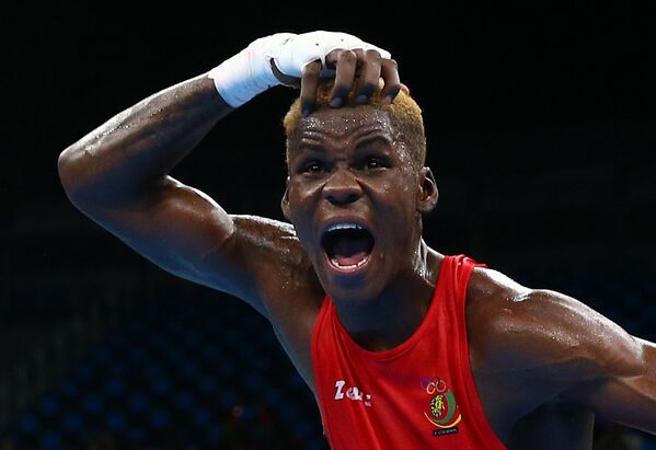Боксер Вилфред Нтсенгуе из Камеруна на летних Олимпийских играх в Рио-де-Жанейро