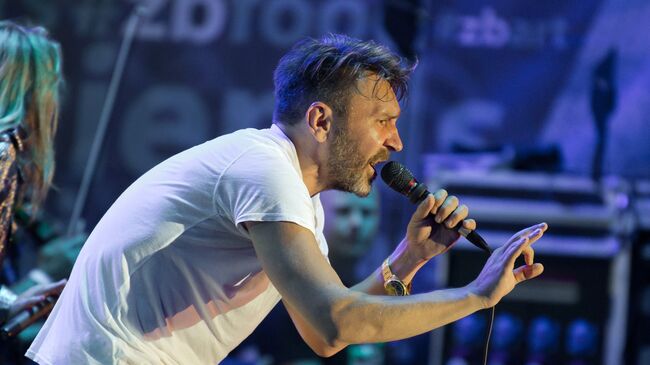 Солист группы Ленинград Сергей Шнуров. Архивное фото