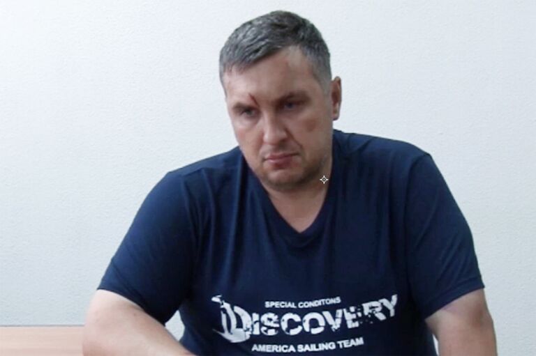 Подозреваемый в подготовке терактов в Крыму Евгений Панов во время допроса Подозреваемый в подготовке терактов в Крыму Евгений Панов во время допроса