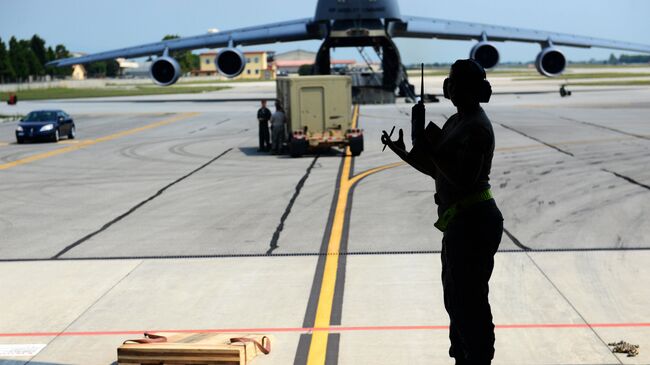 Военнослужащие США на авиабазе Инджирлик, Турция