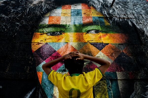 Граффити бразильского художника Эдуардо Кобра в Рио-де-Жанейро