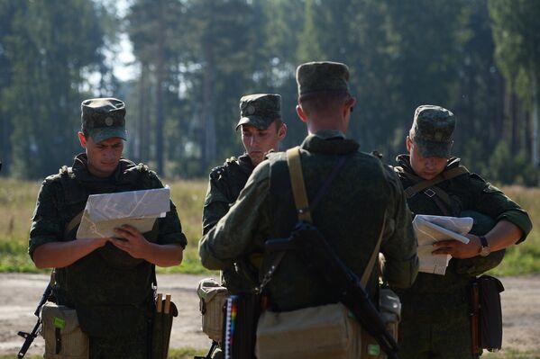Тактико-специальные занятия с подразделениями радиоэлектронной борьбы ЦВО на полигоне Свердловский
