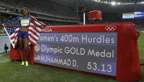 Американка Далайла Мухаммад завоевала золото в беге на 400 метров с барьерами на Олимпиаде-2016 в Рио-де-Жанейро