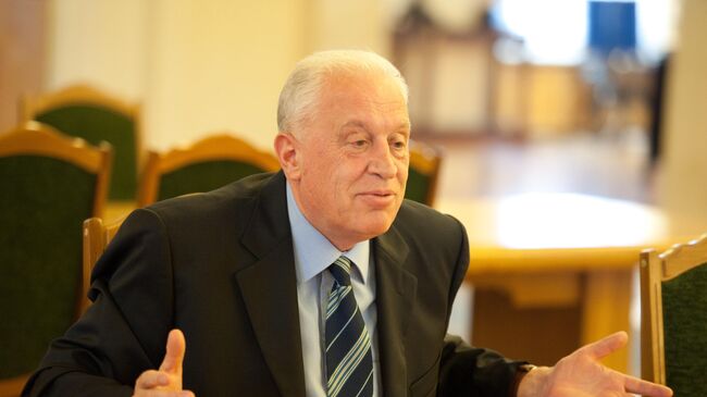 Леонид Грач