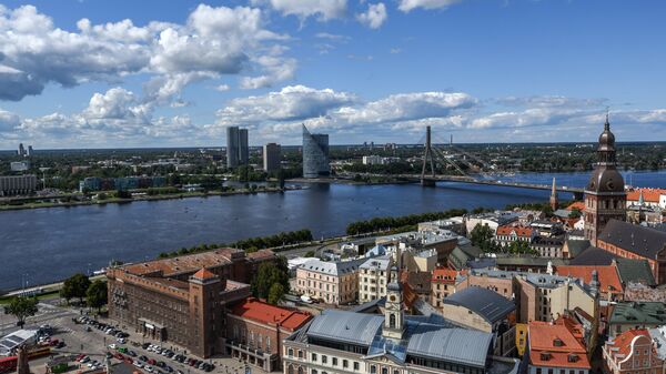 Вид города Рига в Латвии . Архивное фото