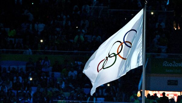 Олимпийски флаг на XXXI летних Олимпийских игр в Рио-де-Жанейро