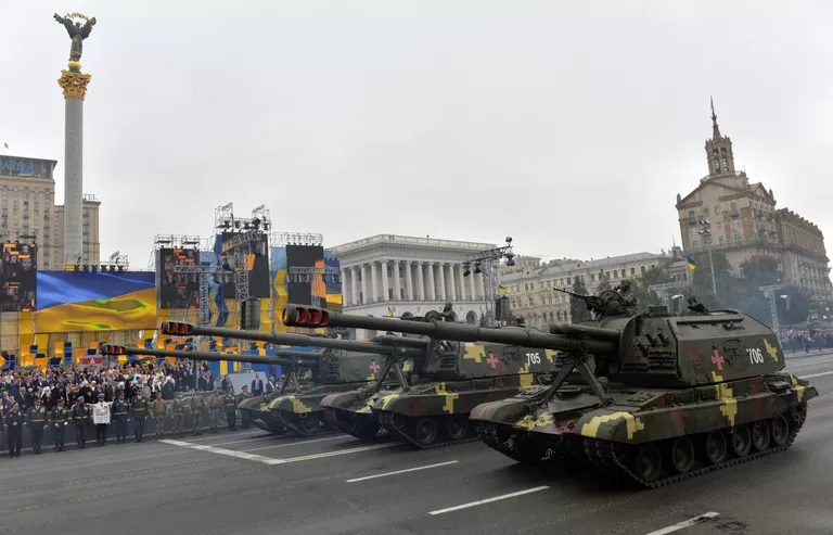 Военный парад в честь Дня Независимости Украины в Киеве Военный парад в честь Дня Независимости Украины в Киеве