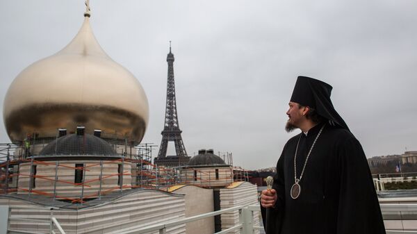 Епископ Корсунский Нестор (Сиротенко) на строительной площадке Российского духовно-культурного центра в Париже. Архивное фото