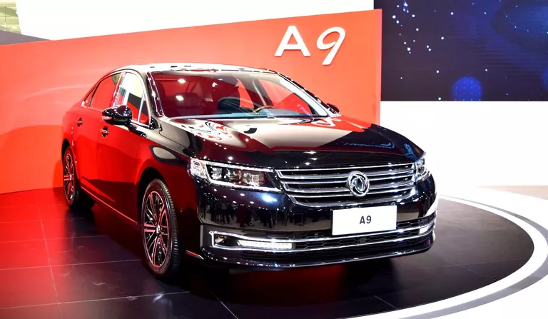 Автомобиль DFM A9 на Московском международном автомобильном салоне-2016 Автомобиль DFM A9 на Московском международном автомобильном салоне-2016
