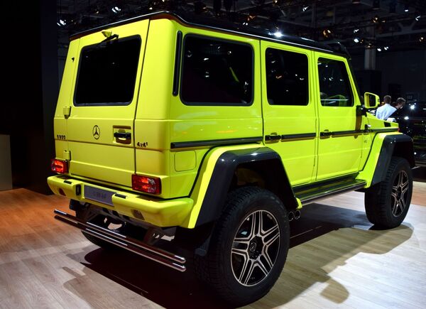 Автомобиль Mercedes-Benz G500 на Московском международном автомобильном салоне-2016 Автомобиль Mercedes-Benz G500 на Московском международном автомобильном салоне-2016