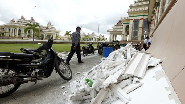 Последствия землетрясения в столице Мьянмы Нейпьидо. Архивное фото