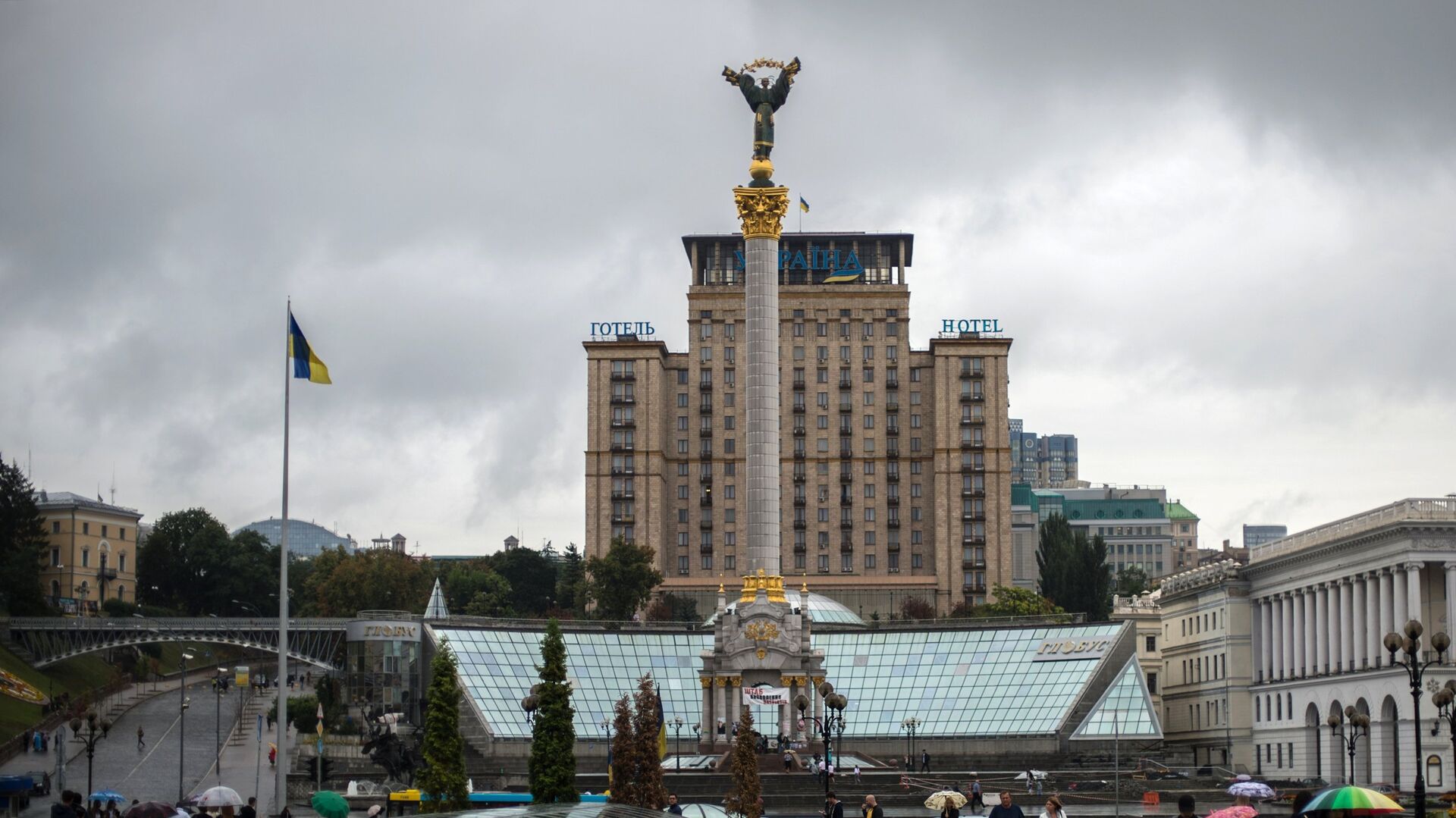 Монумент Независимости Украины на площади Независимости в Киеве - РИА Новости, 1920, 14.05.2021