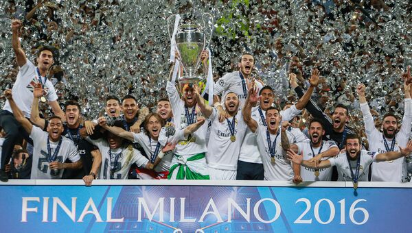 Игроки ФК Реал радуются победе в финальном матче Лиги чемпионов 2016. Архивное фото